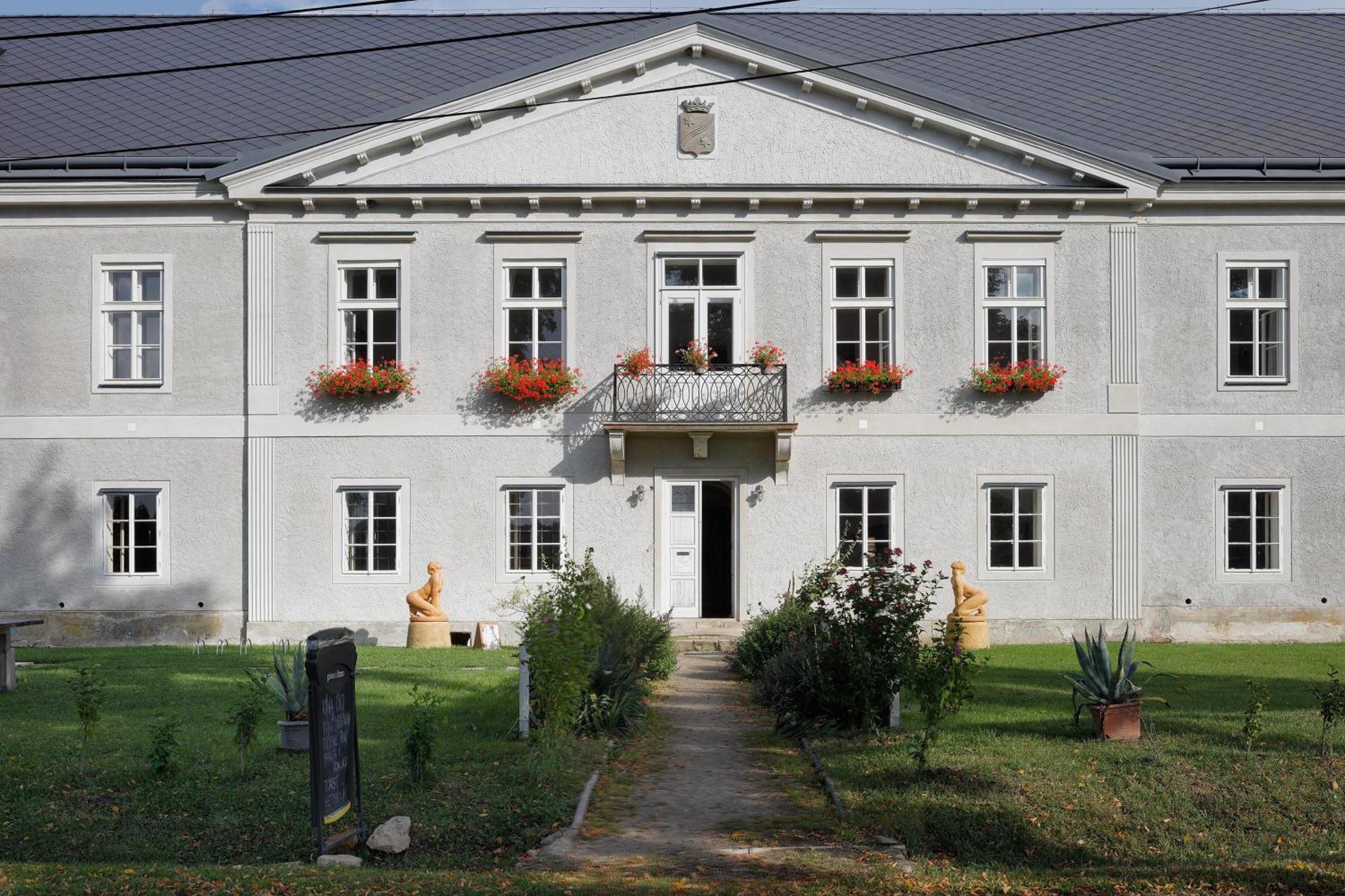 Zámek Dobrohoř Dobrohor Exterior foto