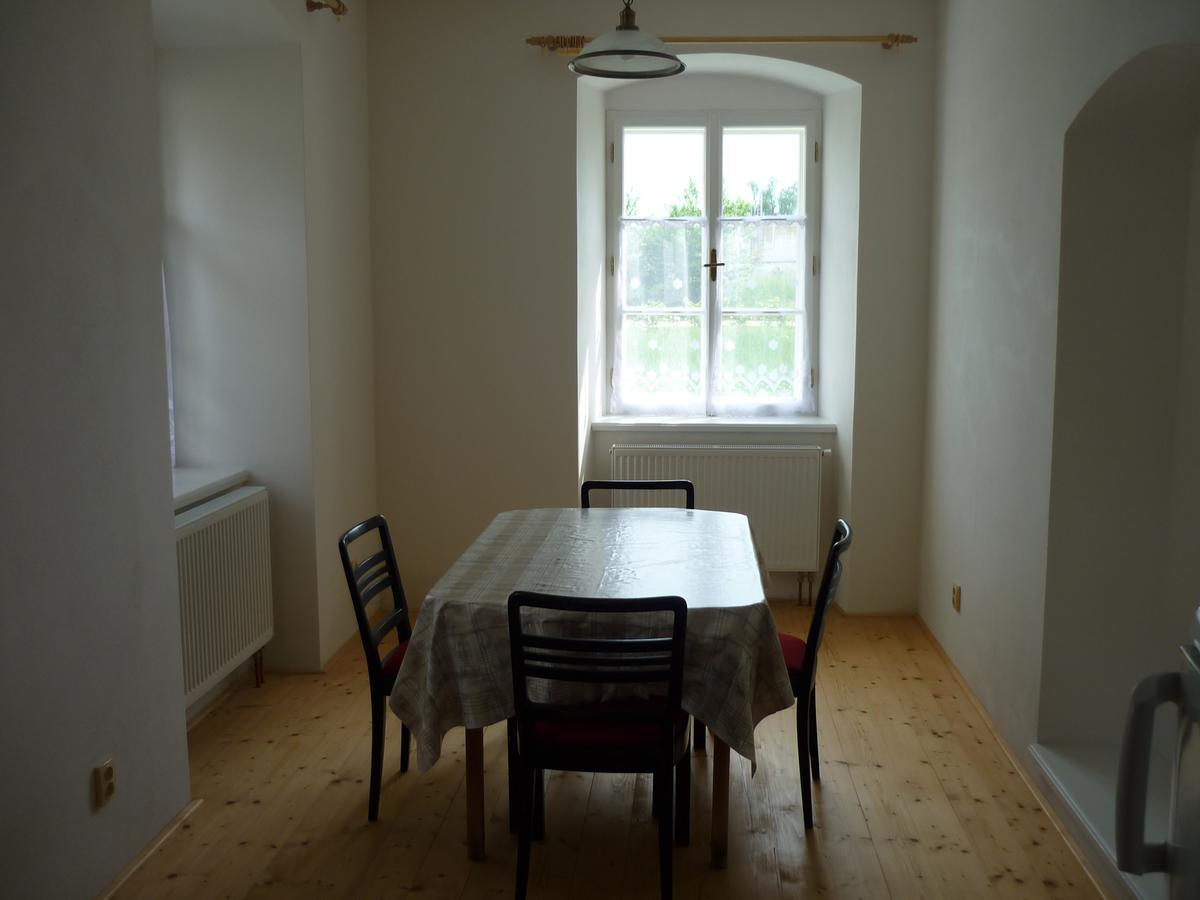 Zámek Dobrohoř Dobrohor Exterior foto